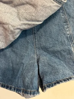 Blaues Jeans-Skort