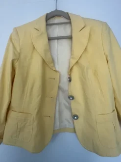 Blazer GR. 40 gelb