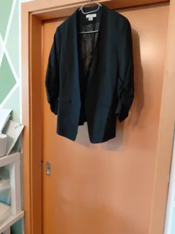 Blazer von H&M mit Gerafften Ärmeln