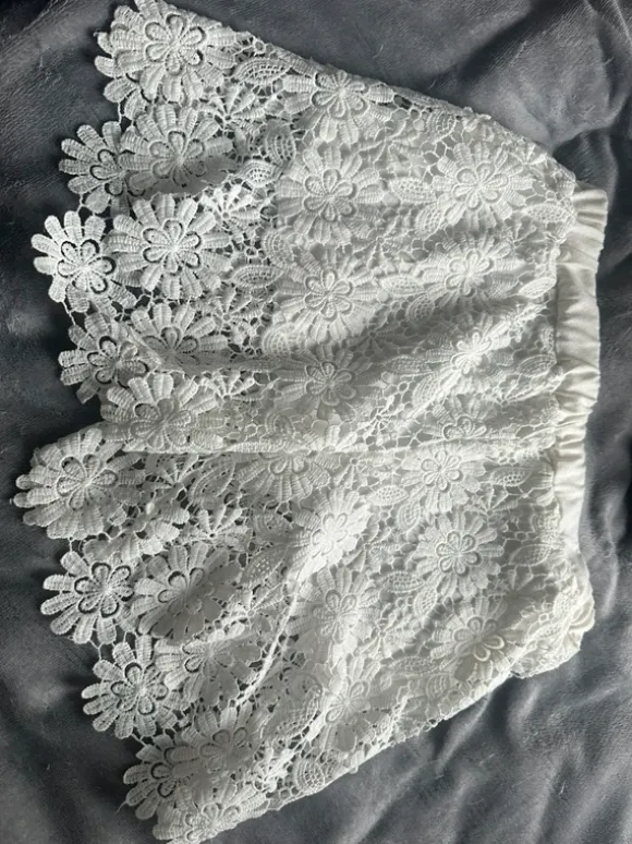 Blumen Shorts