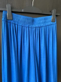 Bodenlange weite Sommerhose Kobaltblau
