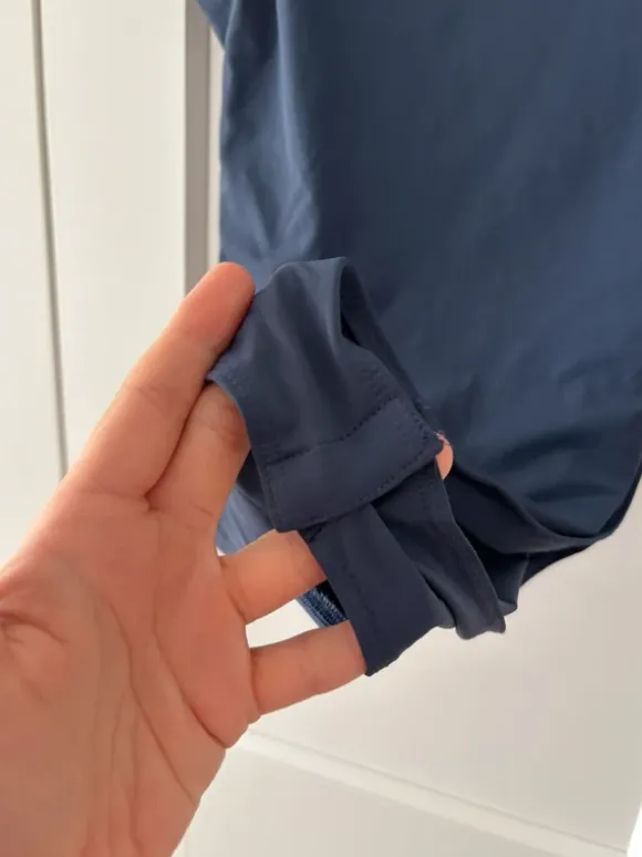 Body mit dünnen Trägern