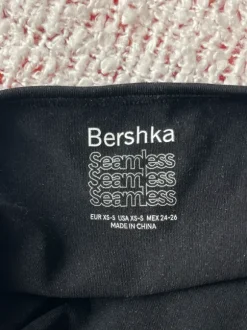 Body seamless Jumpsuite schwarz Bershka XS-S