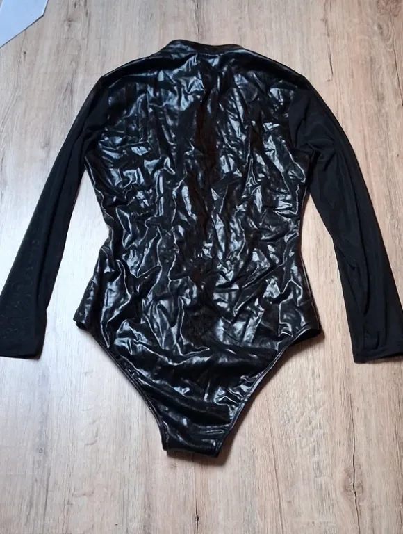 Body S/M Neu