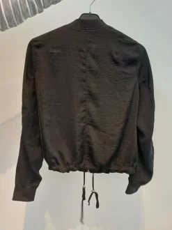 bomberjasje h&m maat 34
