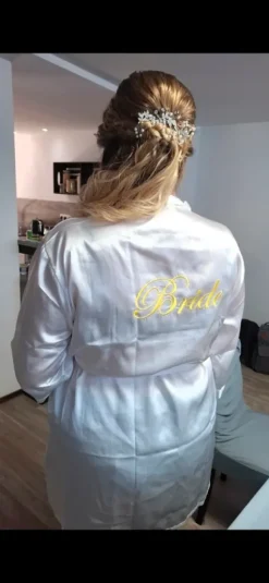 Bride Mantel