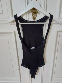 Broke & Schön Body black