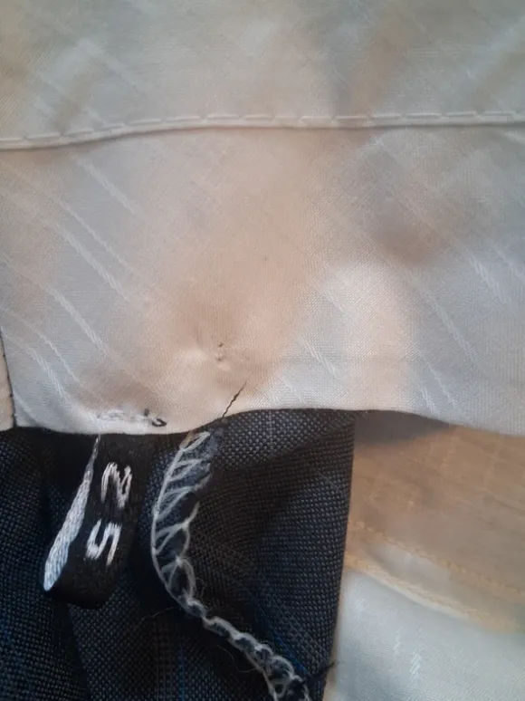 Bundfaltenhose, Signé incognito, Hr. 25, grau und blau