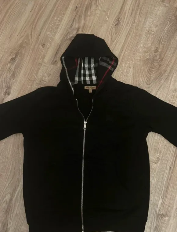 Burberry Zipper schwarz