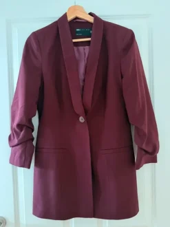 Burgundy blazer von asos Design