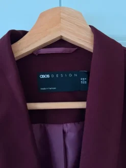 Burgundy blazer von asos Design