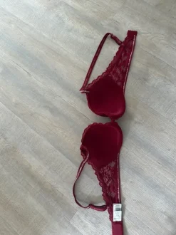 Calvin Klein BH, Ungetragen