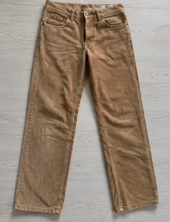 camel active cordhose im vintage / y2k style richtig cleaner fit mit perfekter washed opti