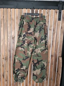 Camouflage parachute broek