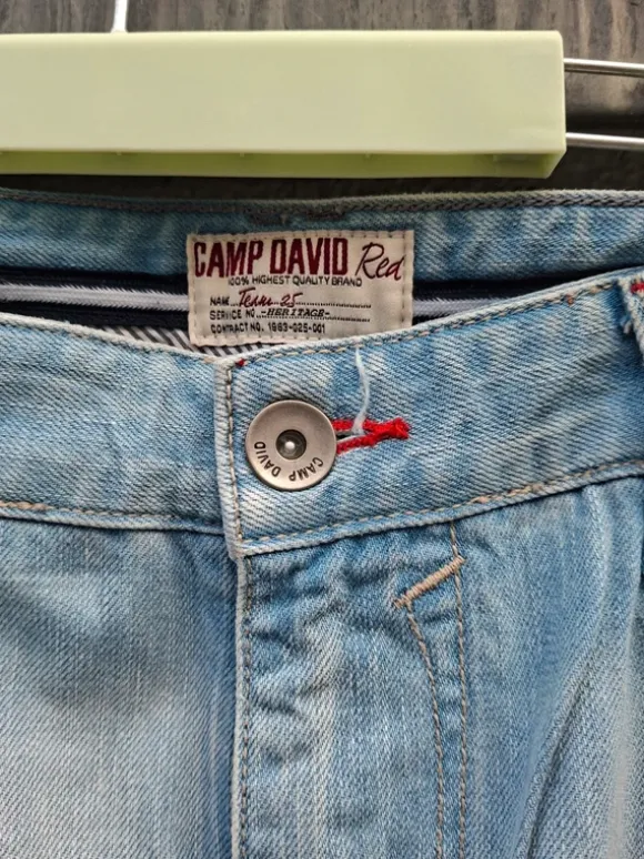 Camp David Jeans Short