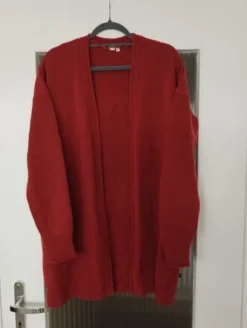 Cardigan weinrot