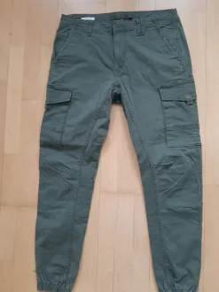 Cargohose "Paul" Jack & Jones Gr. 33 / 34 khaki