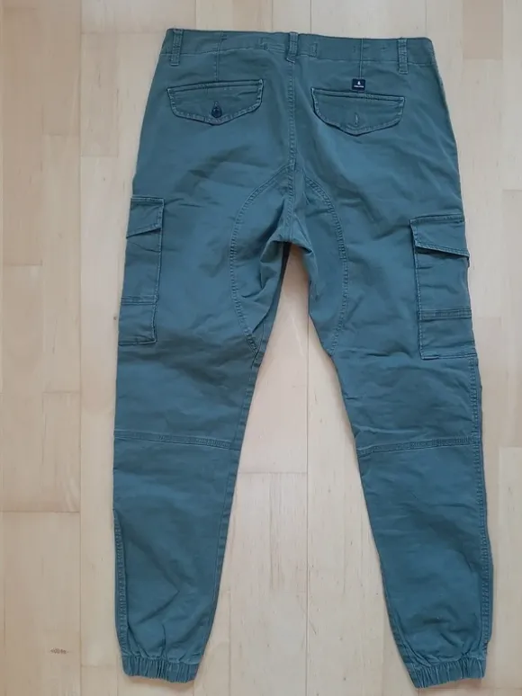 Cargohose "Paul" Jack & Jones Gr. 33 / 34 khaki