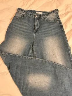 Carpenter Baggy Barrel Jeans von Bershka 90s 2000er