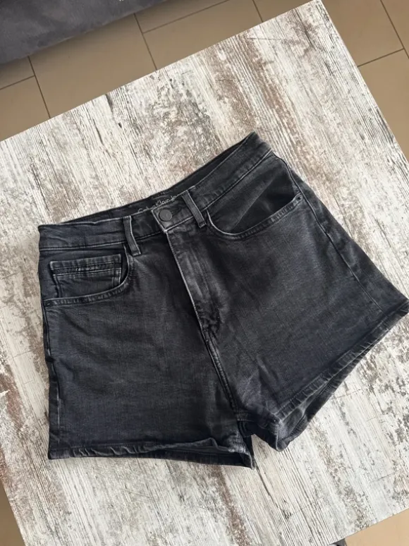 CK Calvin Klein high waist Short Gr. 27 schwarz