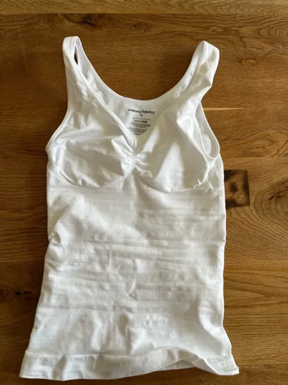 Creamy Fabrics Sharing top M