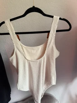 Cremefarbener H&M Badeanzug