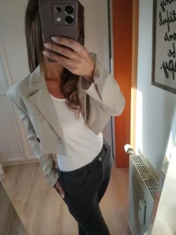 Cropped Blazer beige kariert Bershka XS