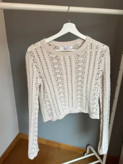 Cropped Strick Pulli