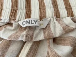Culotte mit Streifen