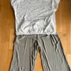 Culotte und schönes T-Shirt