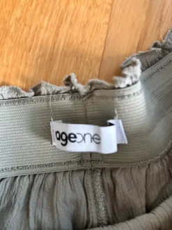 Culotte und schönes T-Shirt