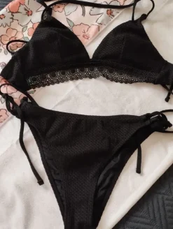Cupshe Bikini inkl. Strandtuch NEU