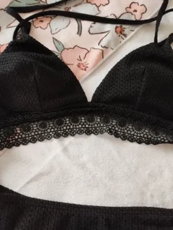 Cupshe Bikini inkl. Strandtuch NEU