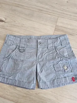 Damen Esprit Short Gr. xs 34