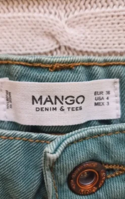 Damen Shorts.