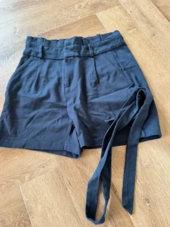 Damen-Shorts Vero Moda - Größe M
