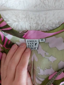 Designerbluse von Emily van den Bergh