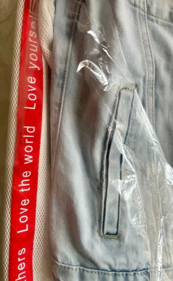 Detailreiche Jeansjacke von Desigual in xs