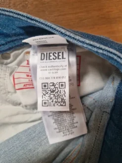 Diesel Jeans 32-32