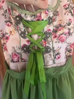 Dirndl grün - Fuchs