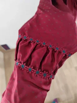 Dirndl neu ungetragen mit 2 Blusen Gr.52/ Oktoberfest/ Tracht