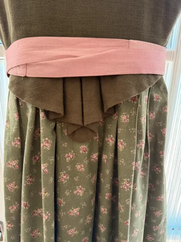 Dirndl Peteranderl Gr. 40