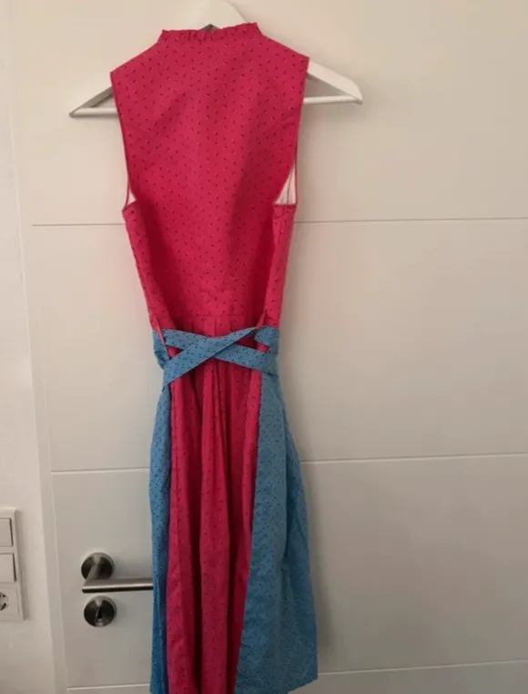 Dirndl Stockerpoint