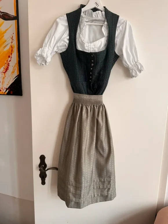 Dirndl Tracht Wiesn Oktoberfest