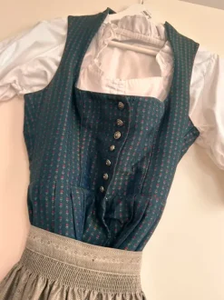 Dirndl Tracht Wiesn Oktoberfest