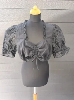 Dirndlbluse