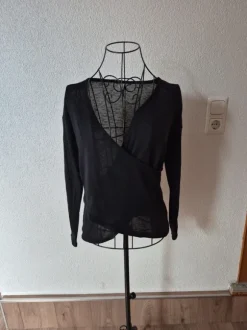 Dünner Pulli in Wickeloptik