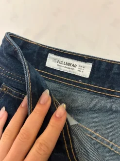 dunkelblaue low waist straight Jeans Pull & Bear