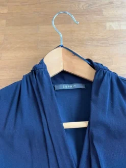 Dunkelblaues festliches kurzes Kleid bis zum Knie mit Tüllstoff gr. XS