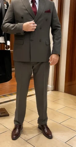Eleganten 3-teiligen Herrenanzug von Yargic MAN